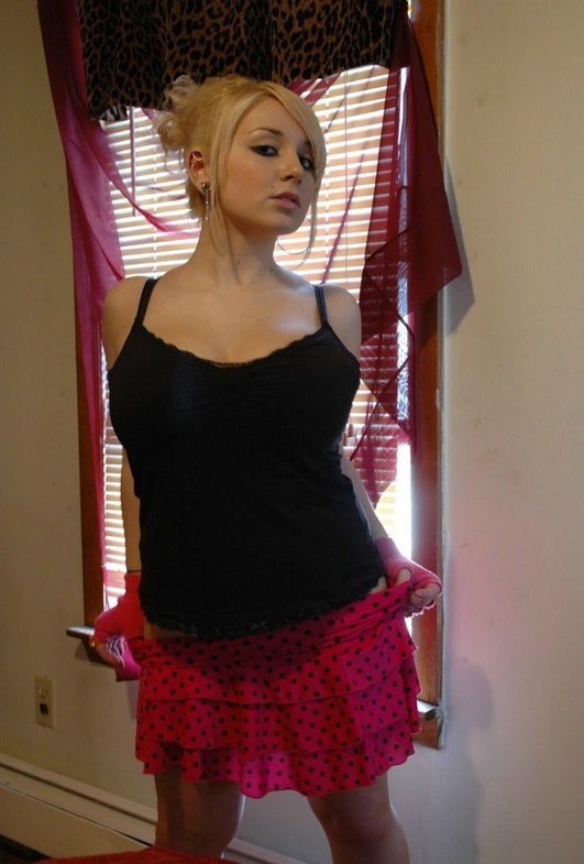 Проститутка Виолетта - 2500 рублей, метро Ботанический Сад, телефон +7-929-905-84-05 - фото 2