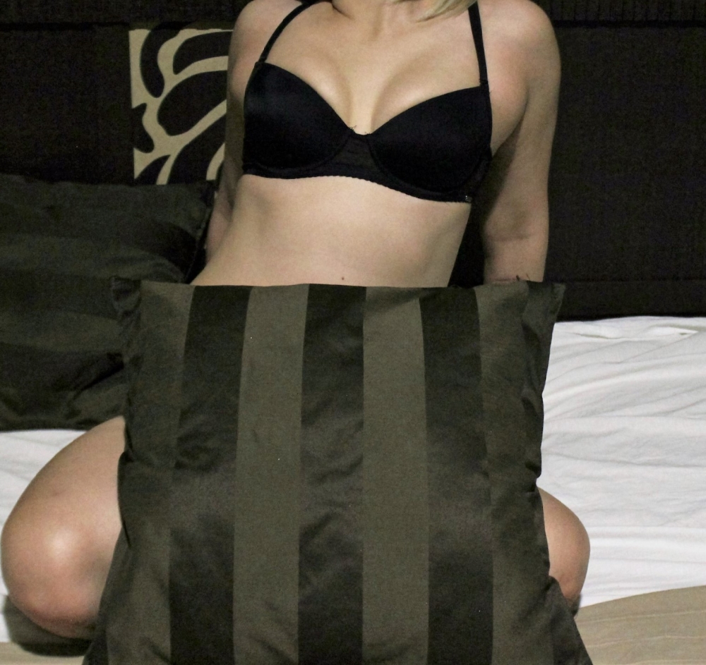 Проститутка Яна - 2000 рублей, метро Пятницкое Шоссе, телефон +7 (967) 266-53-86 - фото 3